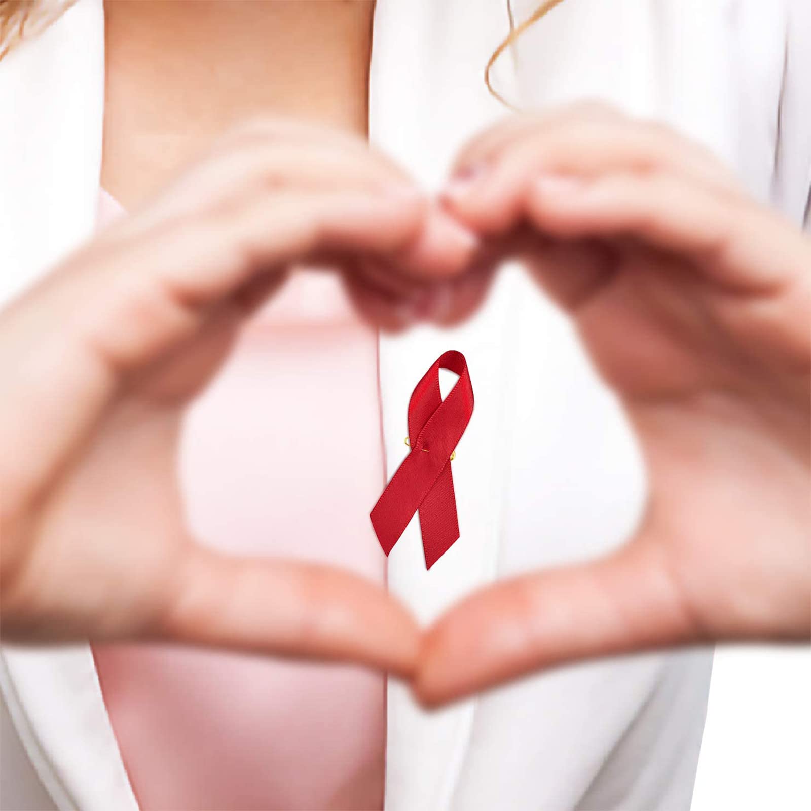 200 spille rosse in raso con nastro di raso per la consapevolezza dell'HIV/AIDS, per la prevenzione della droga, con spilla di sicurezza per uomini e donne