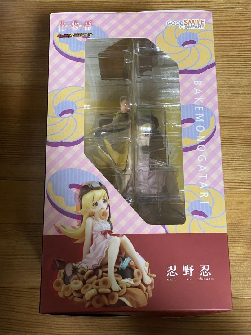Amazon.co.jp: 化物語 忍野忍 1/8 完成品フィギュア : ホビー
