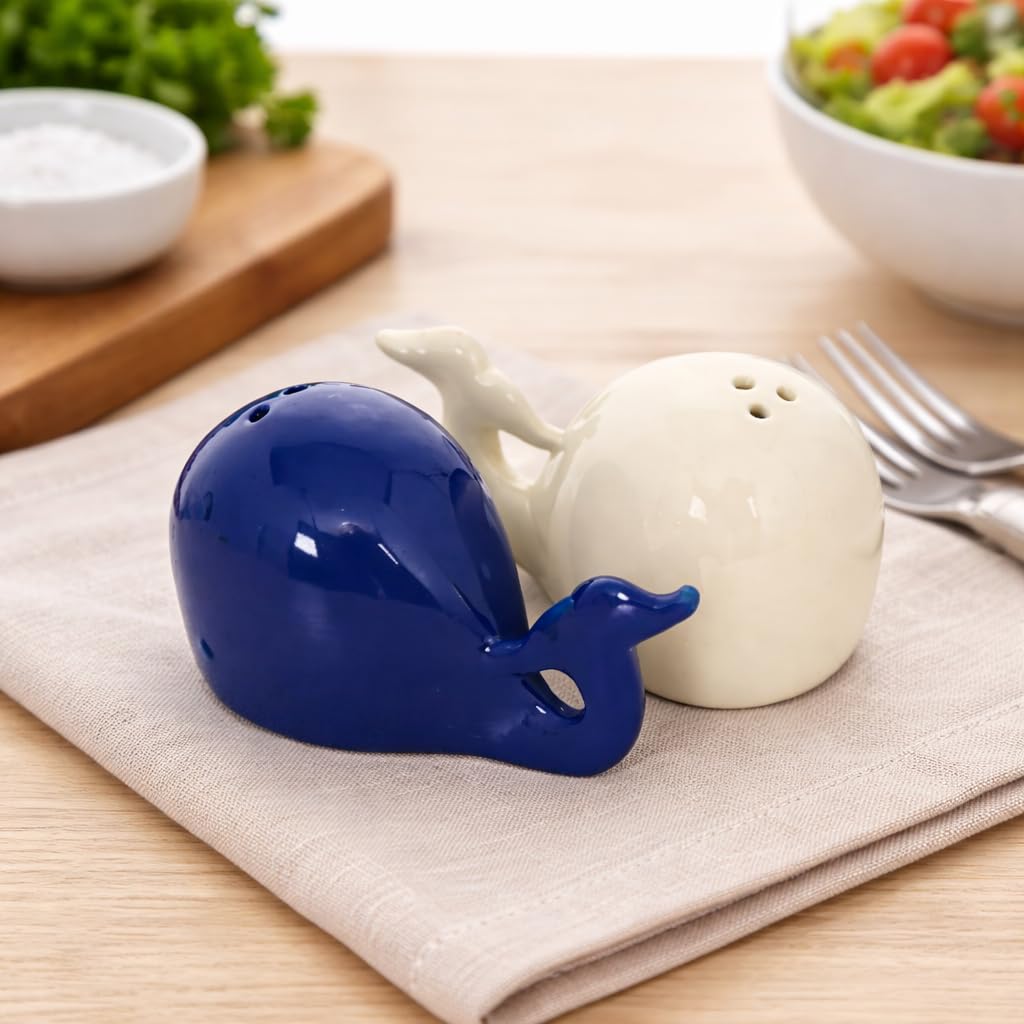 Duo di sale e pepe balene in ceramica, design marino, blu e beige, 4,5 x 8 cm