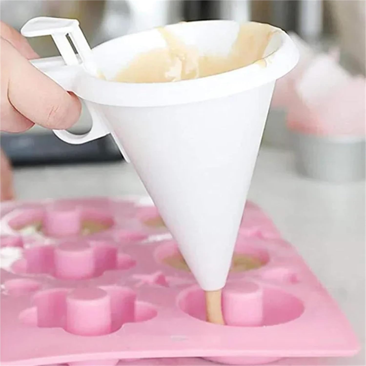 Adjustable Hand-hel Cream Batter Chocolate Liquid Dispenser Pastry Mold Cookie Cupcake Pancake Baking Tools(Funnel with OPP Bag)