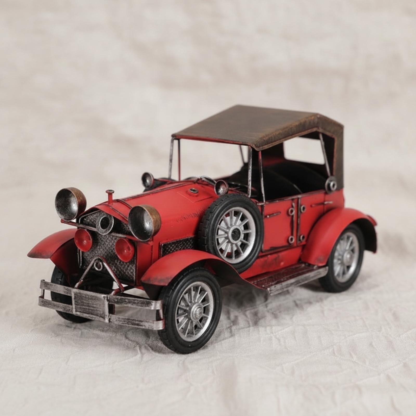 Modello di Auto d'Epoca con Ruota pplementare Laterale retrò Modello di Automobile Vintage in Metallo Resistente per Ufficio, Rosso