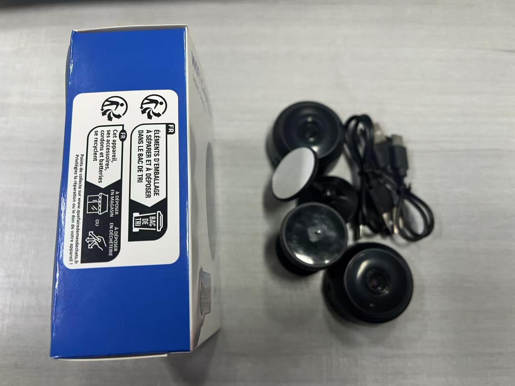 Mini Cámara de Seguridad WiFi, HD 1080P 2026 Mejorada Cámara Oculta para Uso Doméstico, Mini Camaras Espias con Visión Nocturna Interior/Exterior para Bebés, Mascotas L/X2 (Noir, 2 PCS Mini)