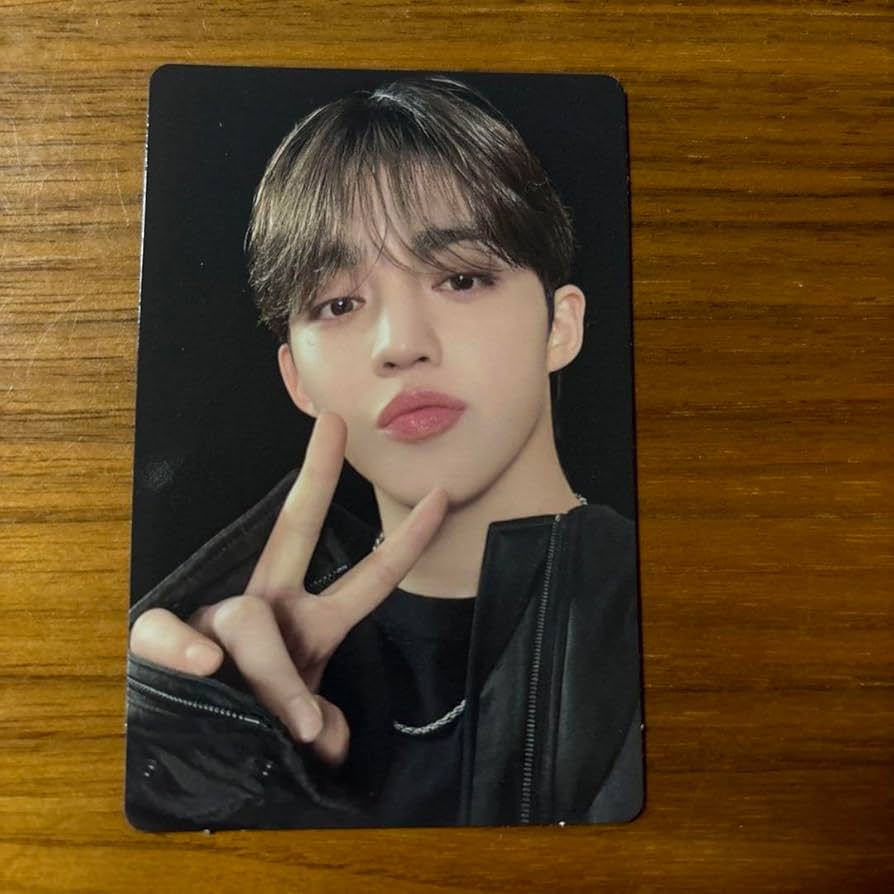 Amazon.co.jp: エスクプス セルカ トレカ Follow ag ソウル 仁川