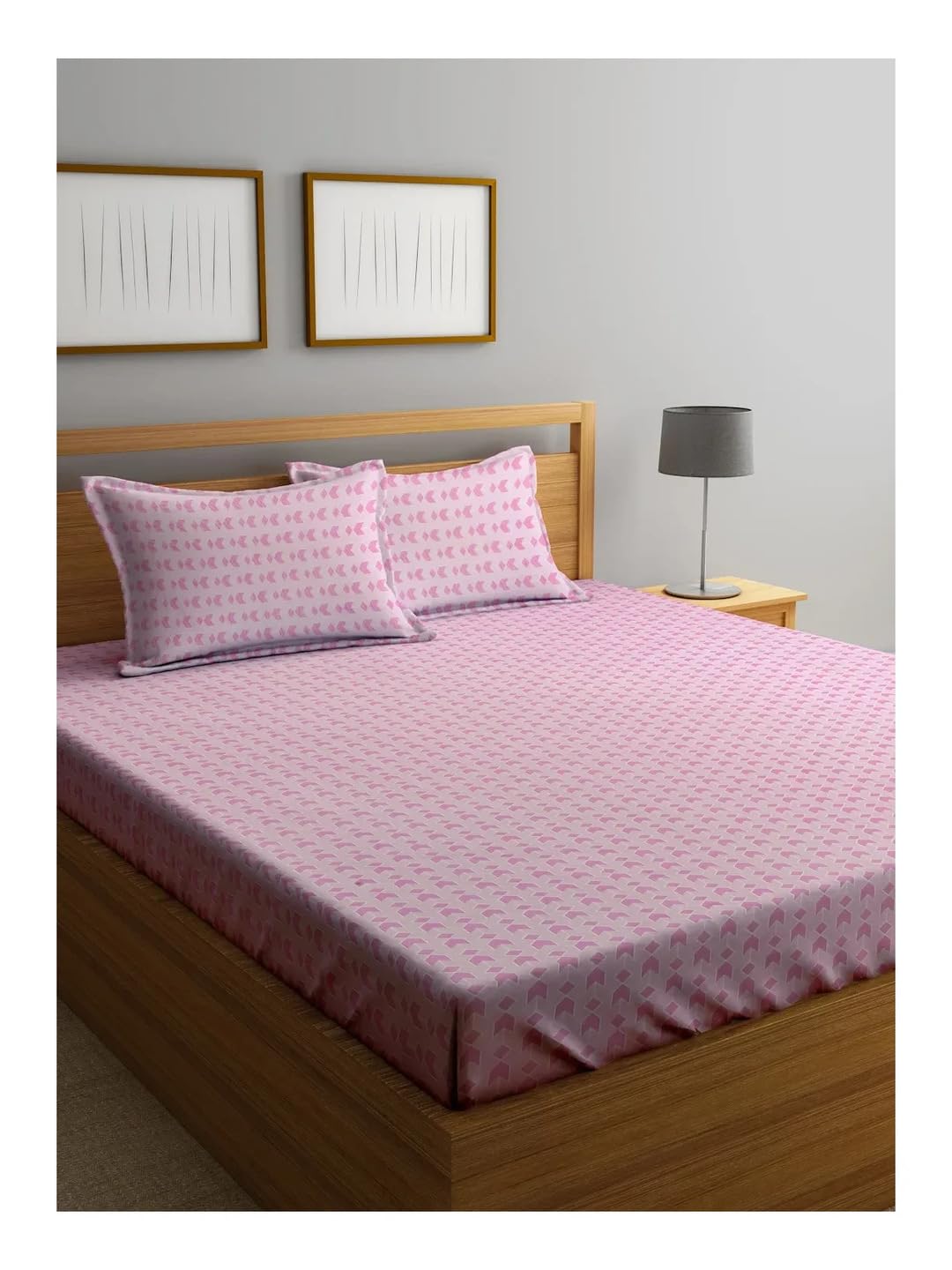 Klotthe Pink Geometric 300 TC Cotton Blend Double Bedsheet Set in Book Fold Packing