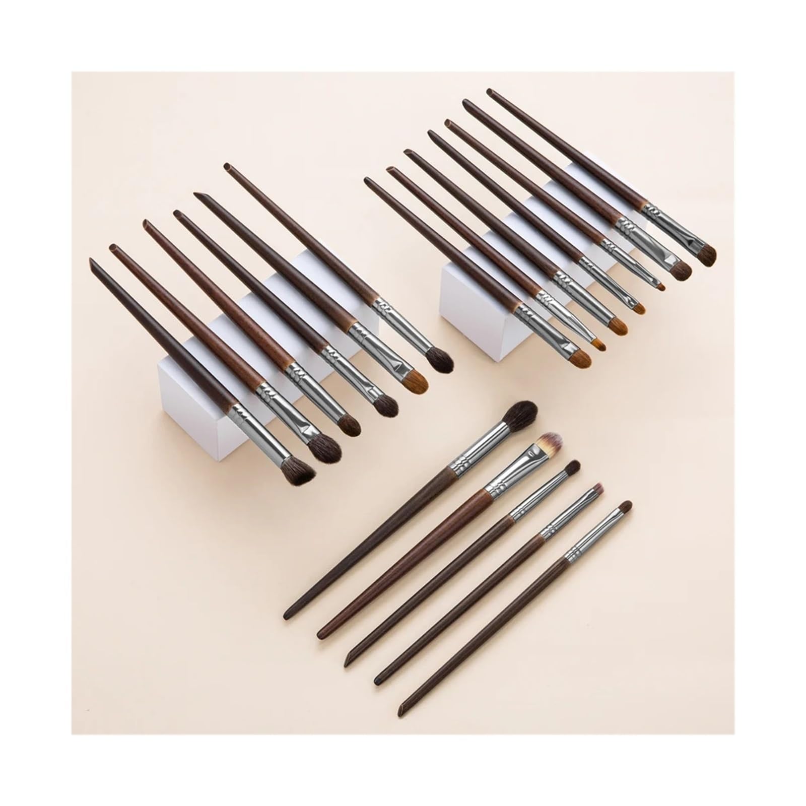 Zestaw pędzli do makijażu Pro Zestaw cieni do powiek Podkład do pudru Eyeliner Rzęsy Pędzel do makijażu ust Zestaw narzędzi kosmetycznych Hot (Color : 8pcs 45111213141920)