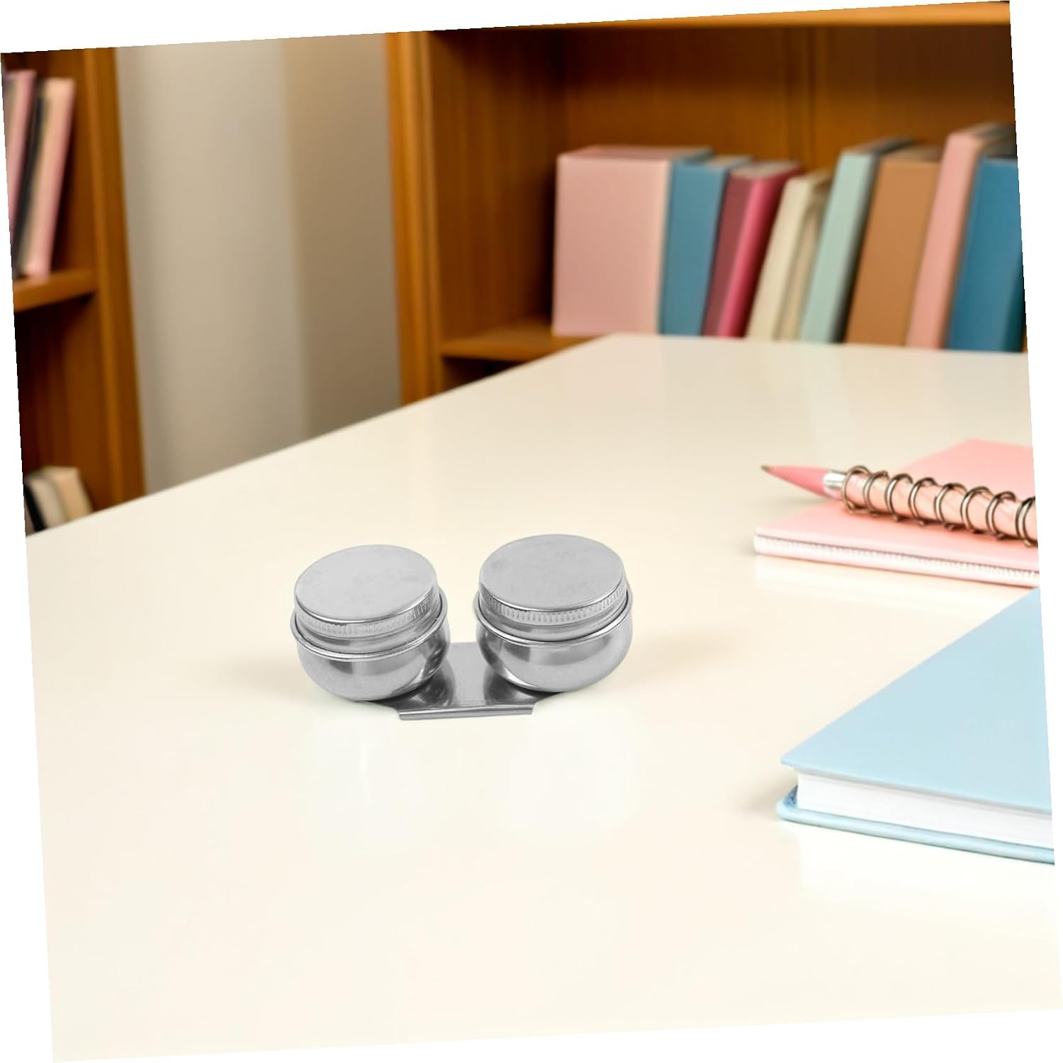 TEHAUX Stainless Steel Pencil Pot Lid Painting Tools Stainless Steel Oil Cup Mineral Spirits for Cleaning Paint Thinner Oil Painting Vessel Tools Oil Palette Cups Paint Brush Portable