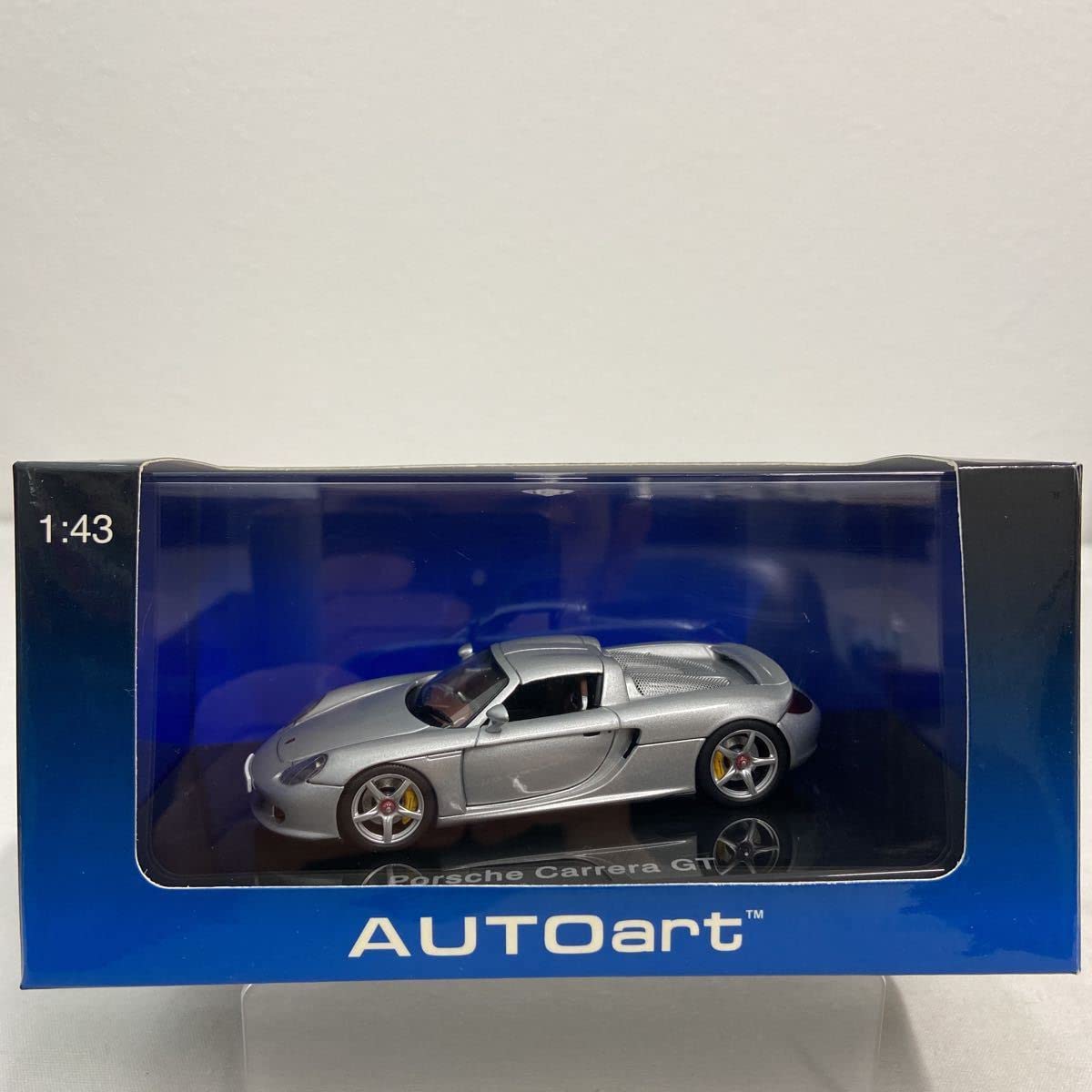 オートアート 1/43 ポルシェ カレラGT Amazon | AUTOart 1/43 CARRERA GT silver オートアート ミニカー