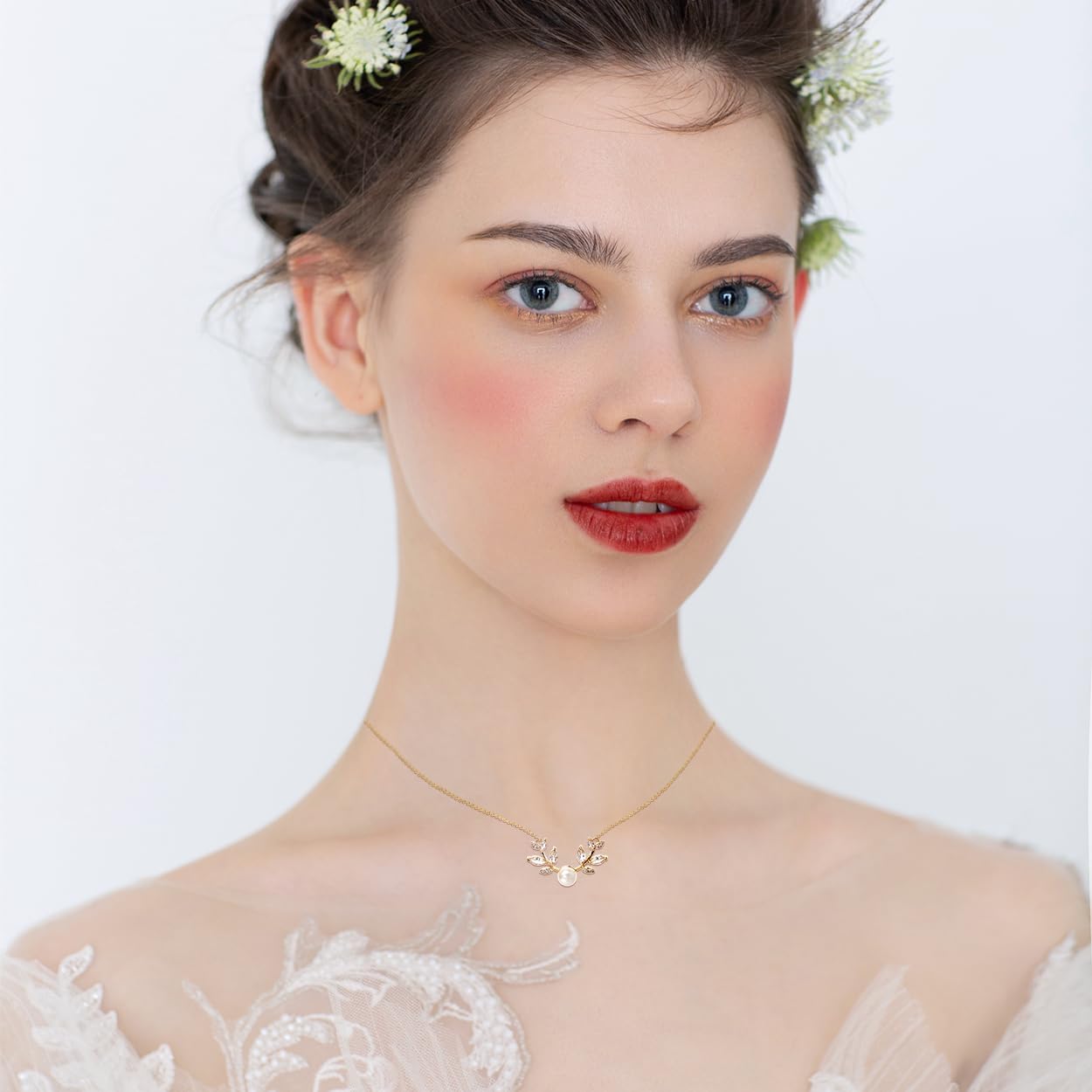 Sonateomber Dainty Chain Simple Pendant Necklace for Women, Cute Statement Rhinestone Single Dangle Necklaces Thanksgiving Christmas Jewelry Gift - Image 3