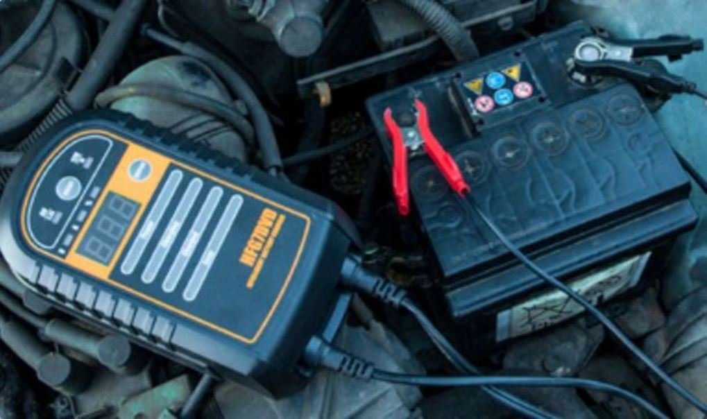 Mecafer 420107 Chargeur Electronique de Batterie 7 A