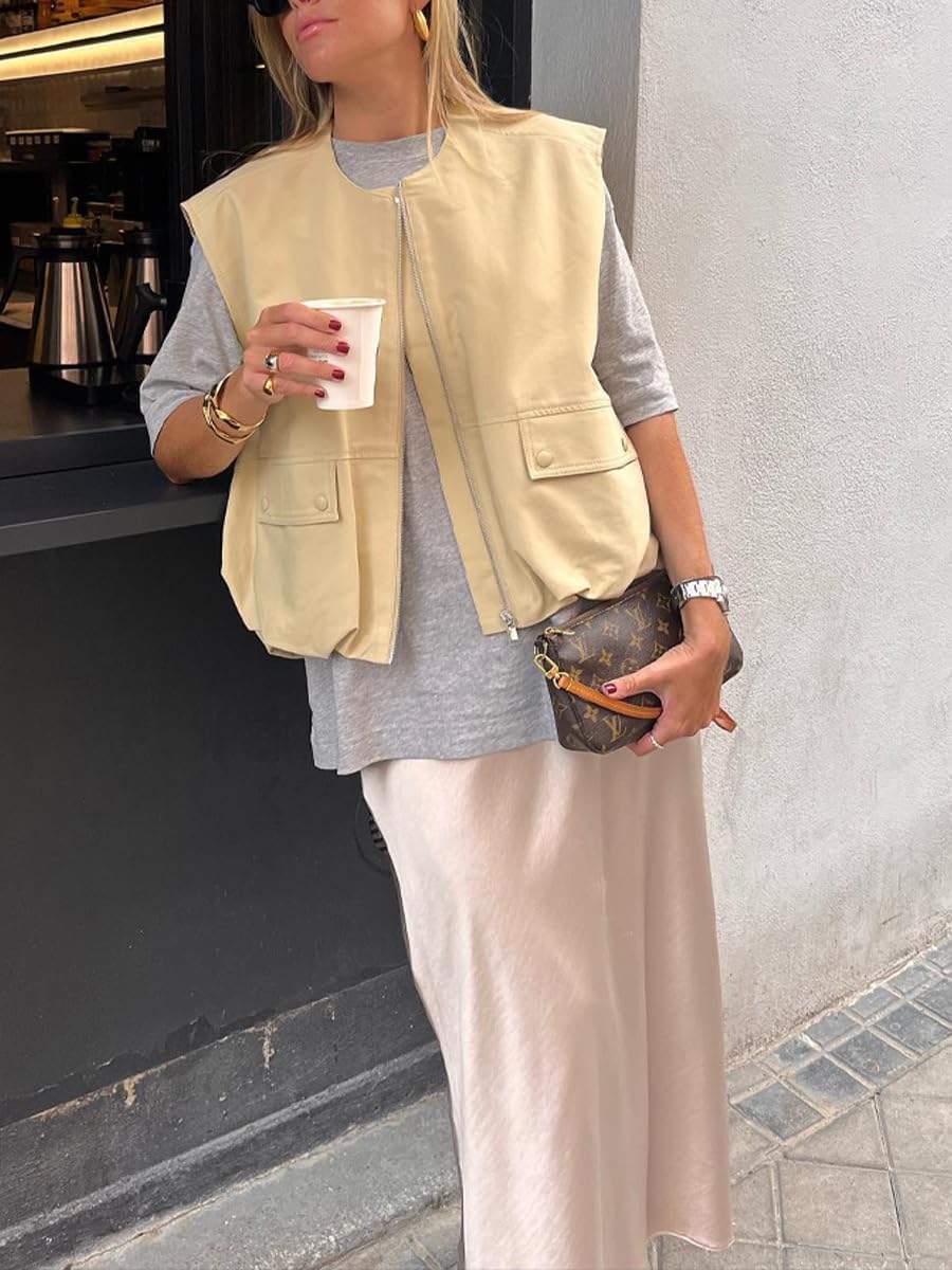 PAODIKUAI Women's Casual Zip Up Vest Cargo Ruched Hem Lightweight Sleeveless Blazer Oversized Jackets Top with Pockets - Image 7