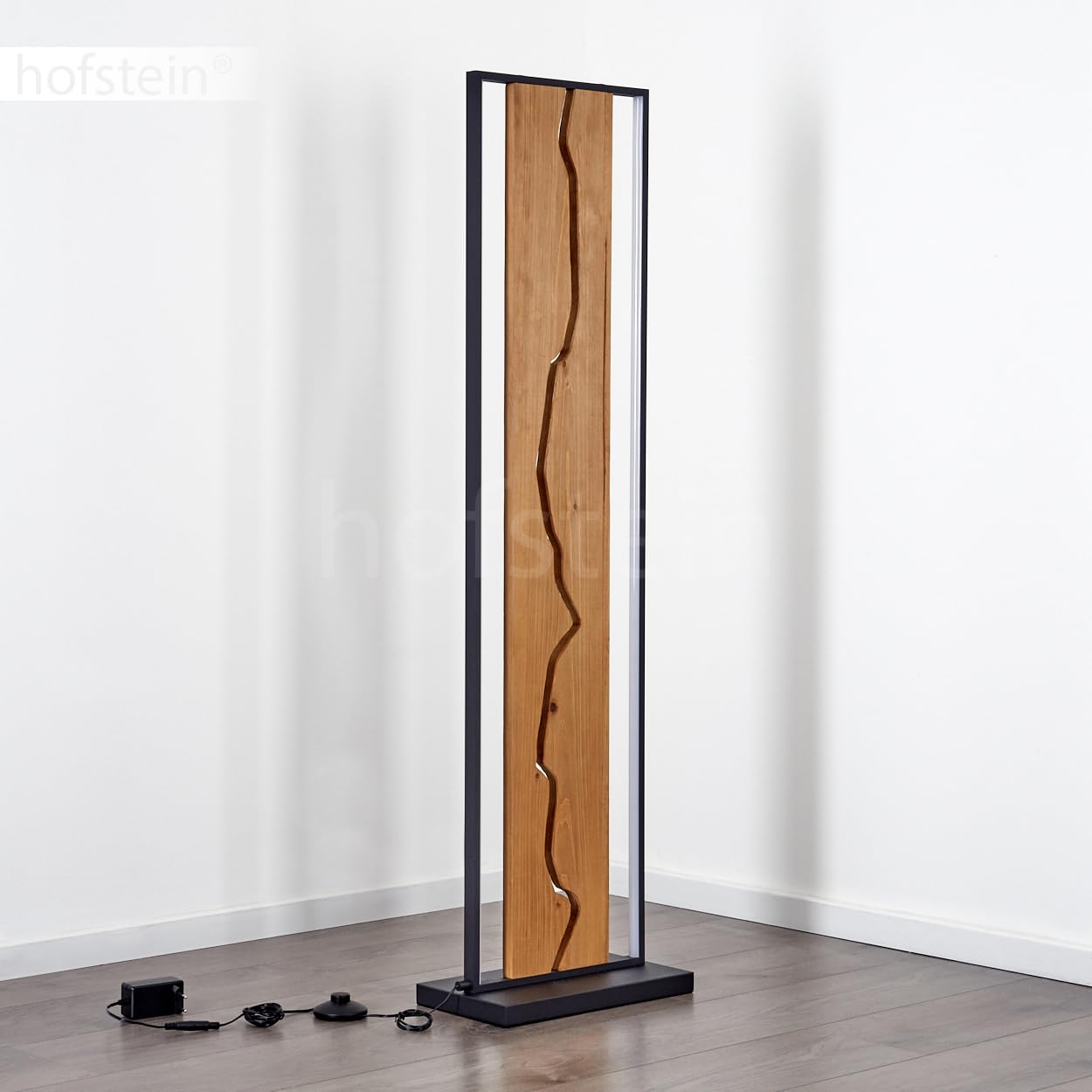 HOFSTEIN LED Stehleuchte Terre, moderne Stehlampe aus Metall/Holz/Kunststoff in Schwarz/Natur/Weiß, Retro/Vintage-Design mit Schirm aus Holz, 18 Watt, 2300 Lumen, 3000 Kelvin, Wohnzimmer, Schlafzimmer