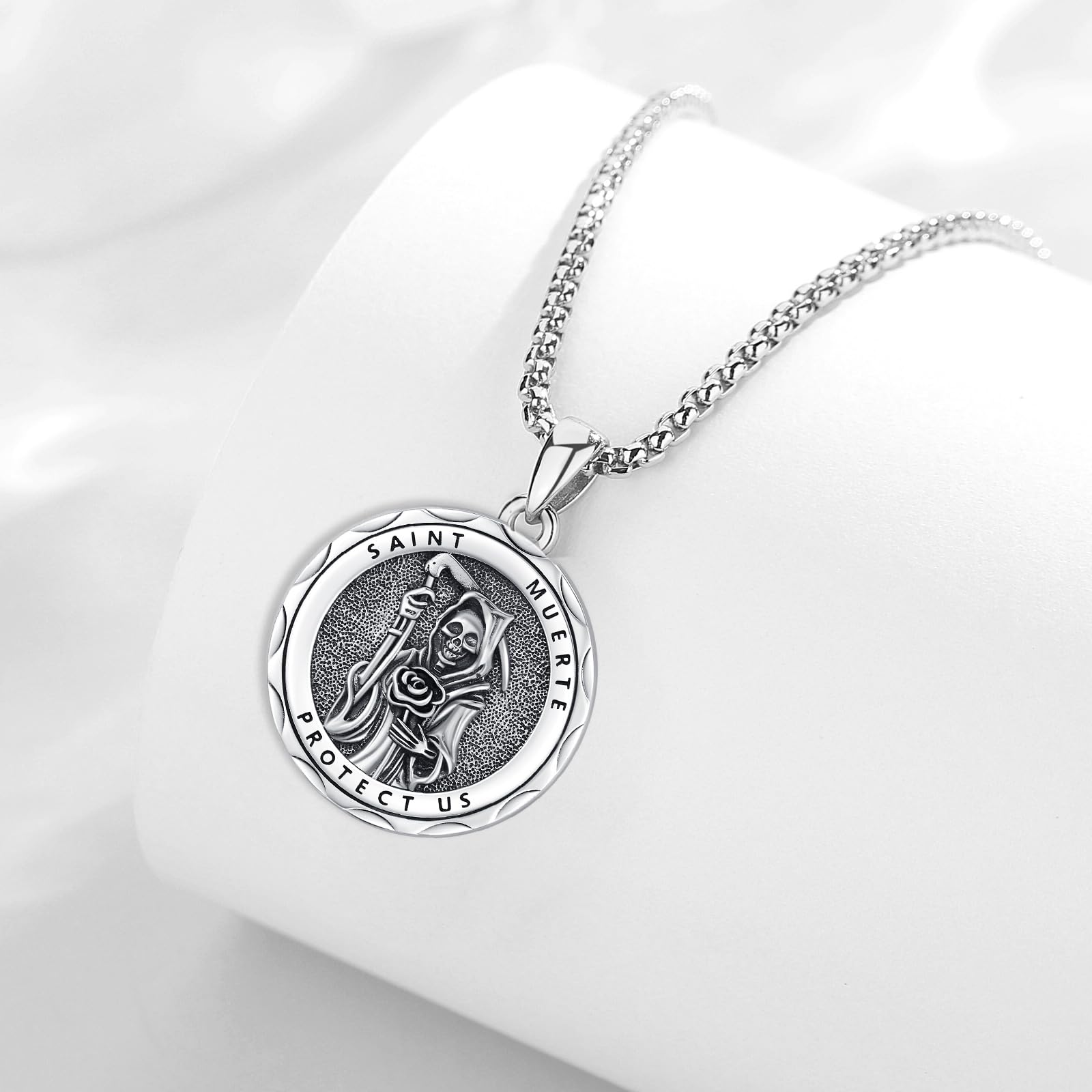 La Santa Muerte - Collana da donna e uomo, in argento Sterling 925, con ciondolo a forma di rosa nera, amuleto, gioiello religioso, idea regalo, piccola, in argento Sterling, senza pietre