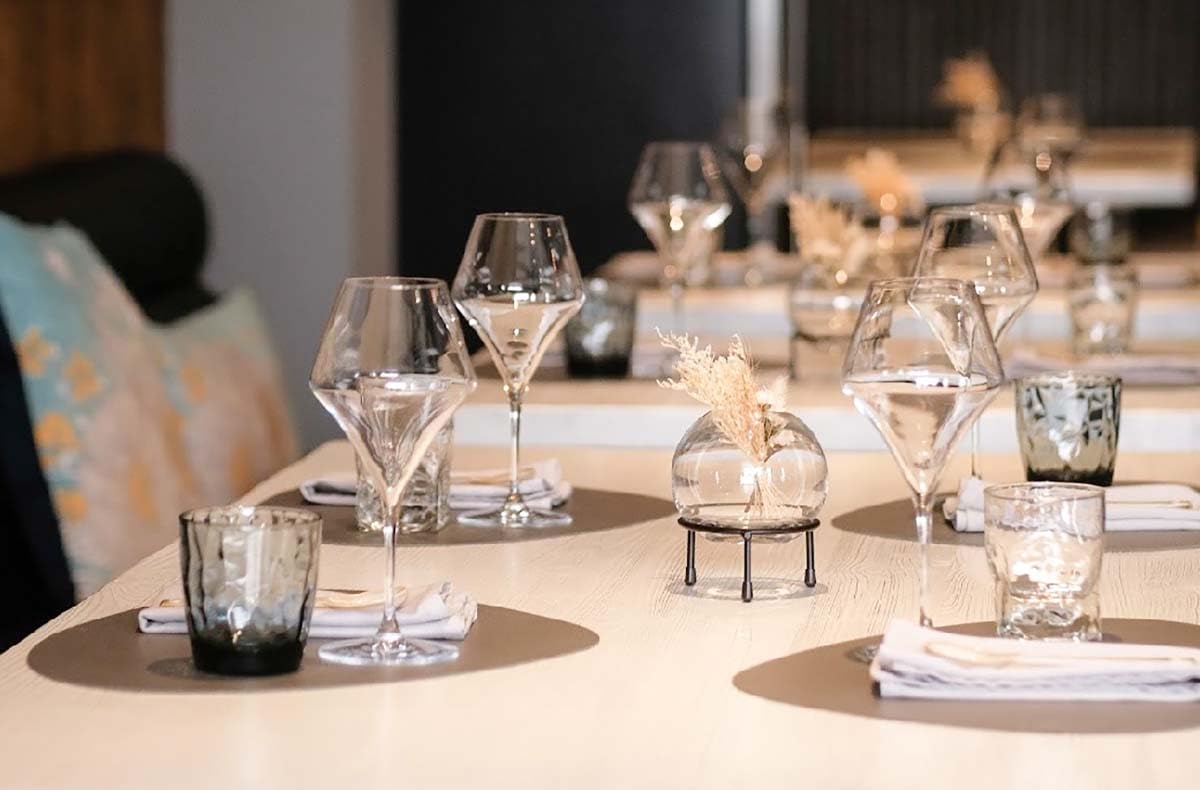 JOCHEN SCHWEIZER Geschenkgutschein: Candle Light Dinner für 2 Dresden