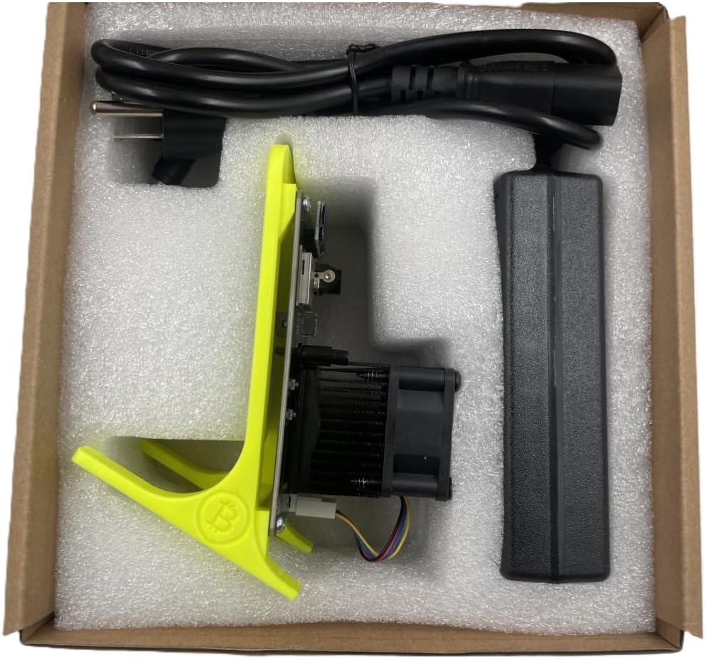 Solo Miner Bitaxe Gamma 601 1.2TH/s Crypto Bitcoin Miner, Silent Mini Solo Miner 18W BM1370 Asic Chip Machine BTC