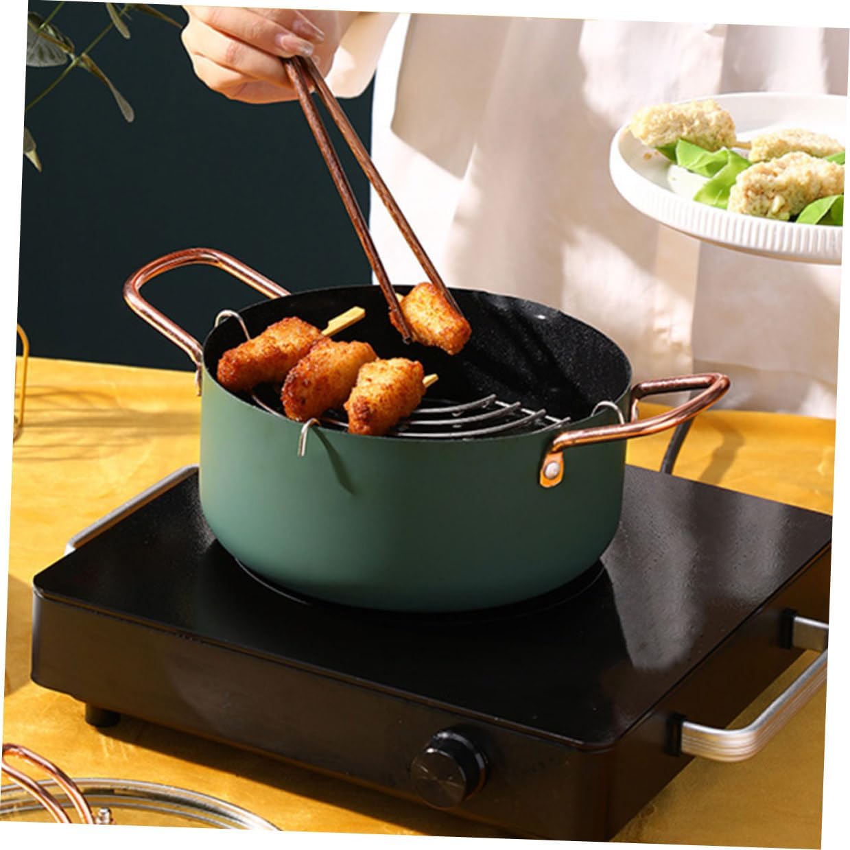 Uonlytech Non-stick Food Cooking Pot and Multifunctional Stockpot 20cm with Frying Rack, Soup Pot for Feeding and Household Kitchen Use Random Color