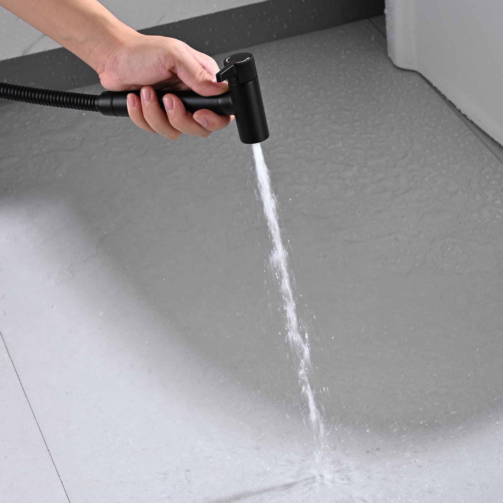 Doccetta per Bidet Nero Spruzzatore per Bidet Ottone Idroscopino per WC, con Spruzzatore a Doppia Funzione in Ottone, 1.2M Tubo Doccia, Staffa