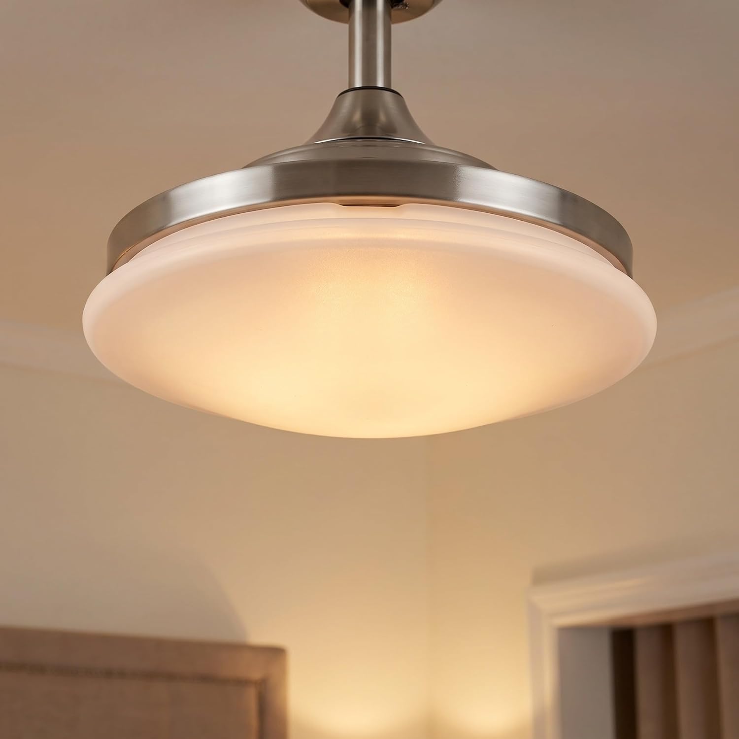 Toddmomy 2pcs Replacement Ceiling Fan Light Shade: White Acrylic Lamp Diffuser Covers - Flush Mount Fan Light Lampshade Part - 21.5cm/8.46 Inch Diameter Fitting