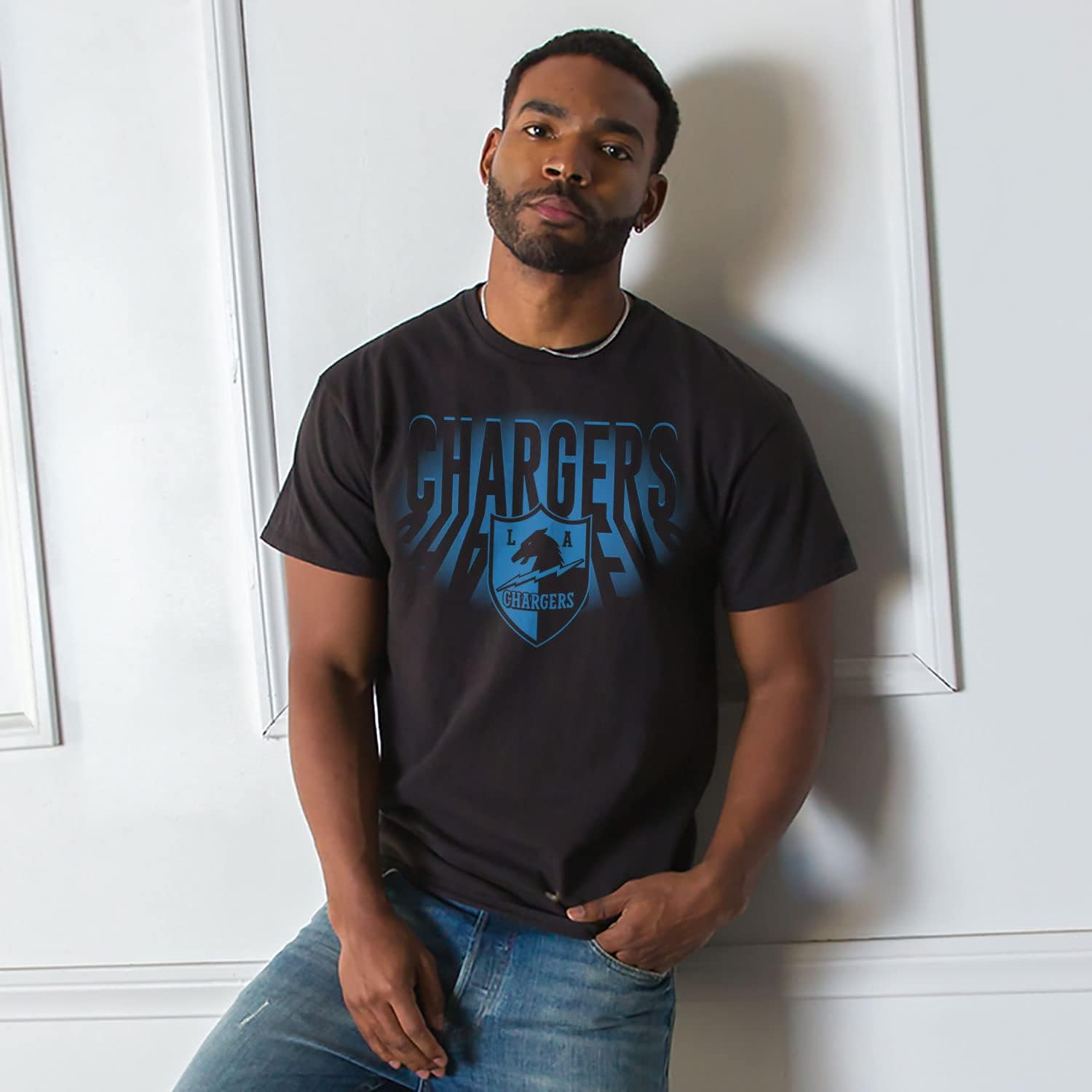 Junk Food Clothing x NFL - Team Spotlight - Short Sleeve Fan Shirt for Men and Women - Officially Licensed NFL Apparel image 3