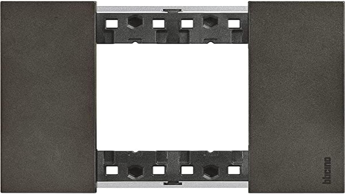 L.NOW - plate 2P SPACE