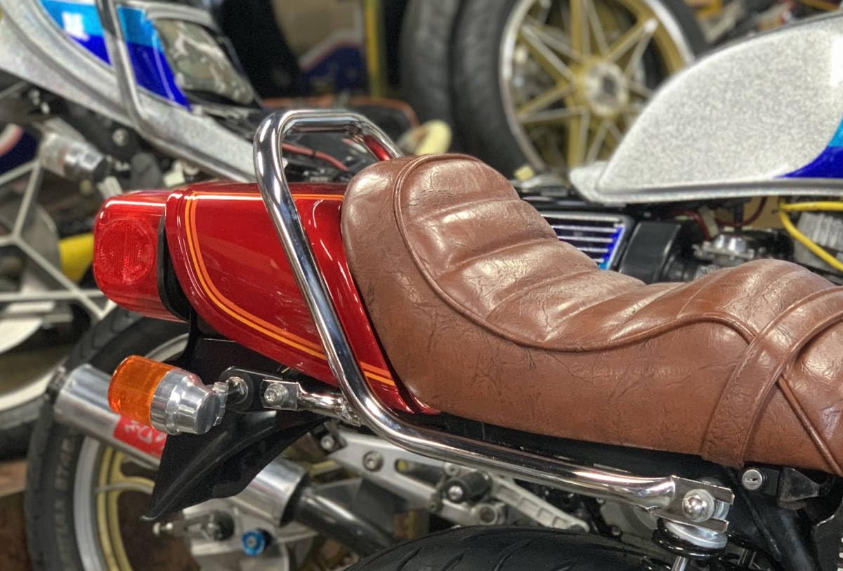 GS400 極太タンデムバー ゴム巻き　赤　ステンレス/レッド　GS400E GS400 極太タンデムバー ゴム巻き 赤 ステンレス/レッド GS400E GS400