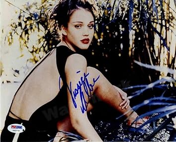 Jessica Alba Sexy Autograph Photo REPRINT  Wall Art Photo Posters Canvas Photograph RePrint RP 3 8.5 x 11 GLOSSY PRINT