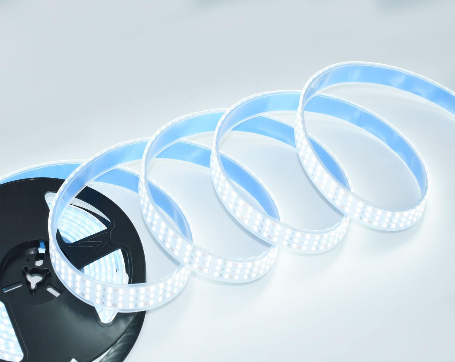 SUYOOULIN LED Strip Lights, 16.4ft Dimmable DC 12V SMD 2835 Triple Rows 1800 LEDs 38000LM Super Bright LED Ribbon Strip, Tube Waterproof IP67 for Home Party Decoration (Daylight White 6500K)