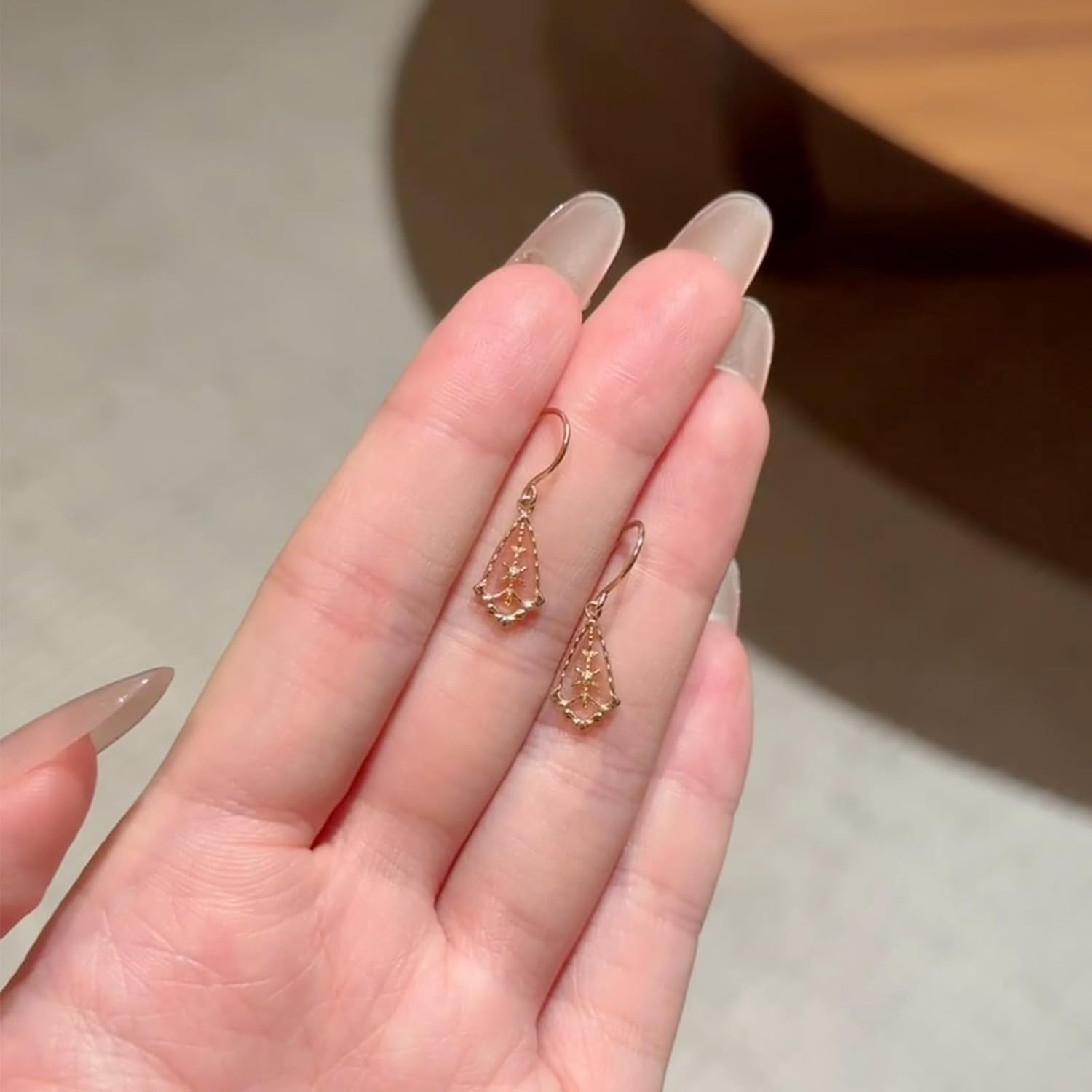 Vintage Geometric Hollow Dangle Earrings for Women, 925 Sterling Silver with 14K Gold Plating, Retro Diamond-Shaped Filigree, Lightweight & Elegant Jewelry Gift - Image 5