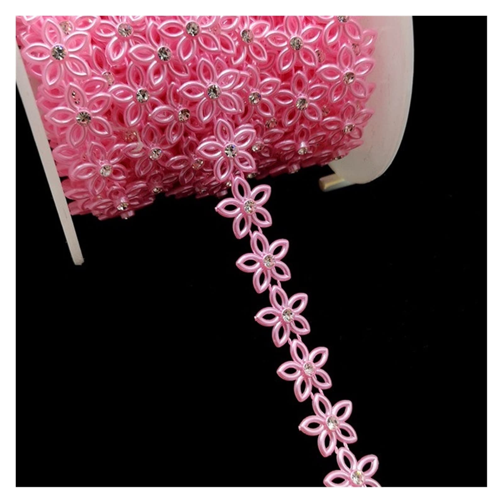 Ruban de cristal strass de 15 mm en rouleau de 5 yards pour finitions de broderie et de mercerie