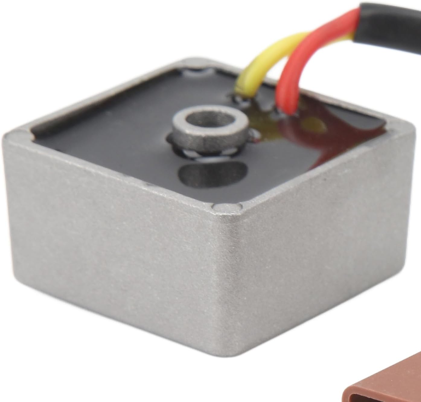 Tractor Voltage Rectifier, 12V Voltage Regulator High Performance Plug and Play C25485 for Ingersoll 200 400 600 Tractor