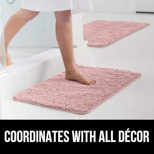 Vista 243 de Gorilla Grip - Tapete de baño de 30” x 20”, de felpilla gruesa, suave y absorbente, secado rápido, de microfibra, con reverso de caucho, para piso
