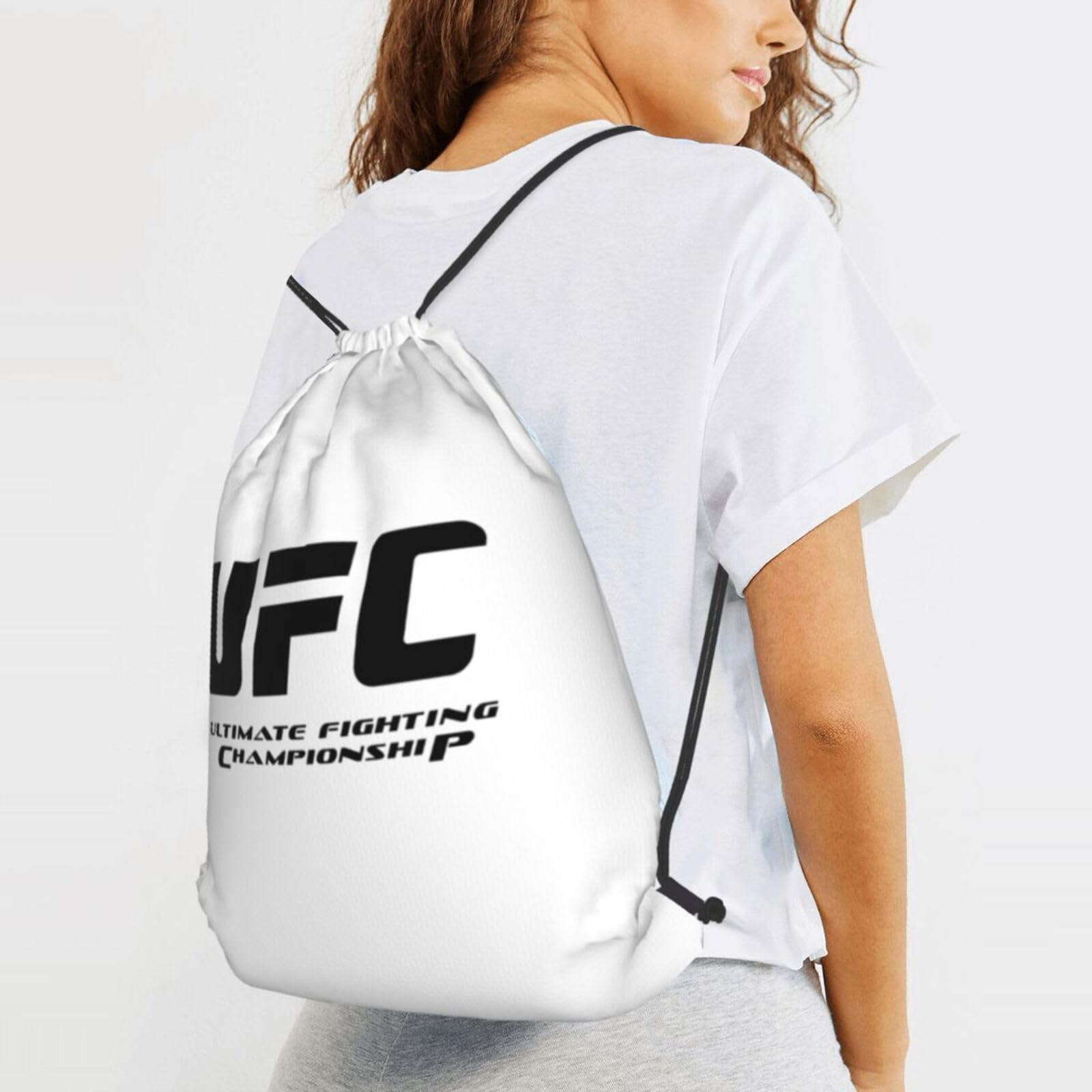 Amazon.co.jp: ジムサック UFC 格闘 総合格闘技 ナップサック 巾着袋