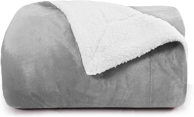 Aisbo Sherpa Fleece Throw Blanket Warm - Soft Fluffy Thick Blankets for Bed and Sofa Travel/Single Size, Grey, 130x150cm