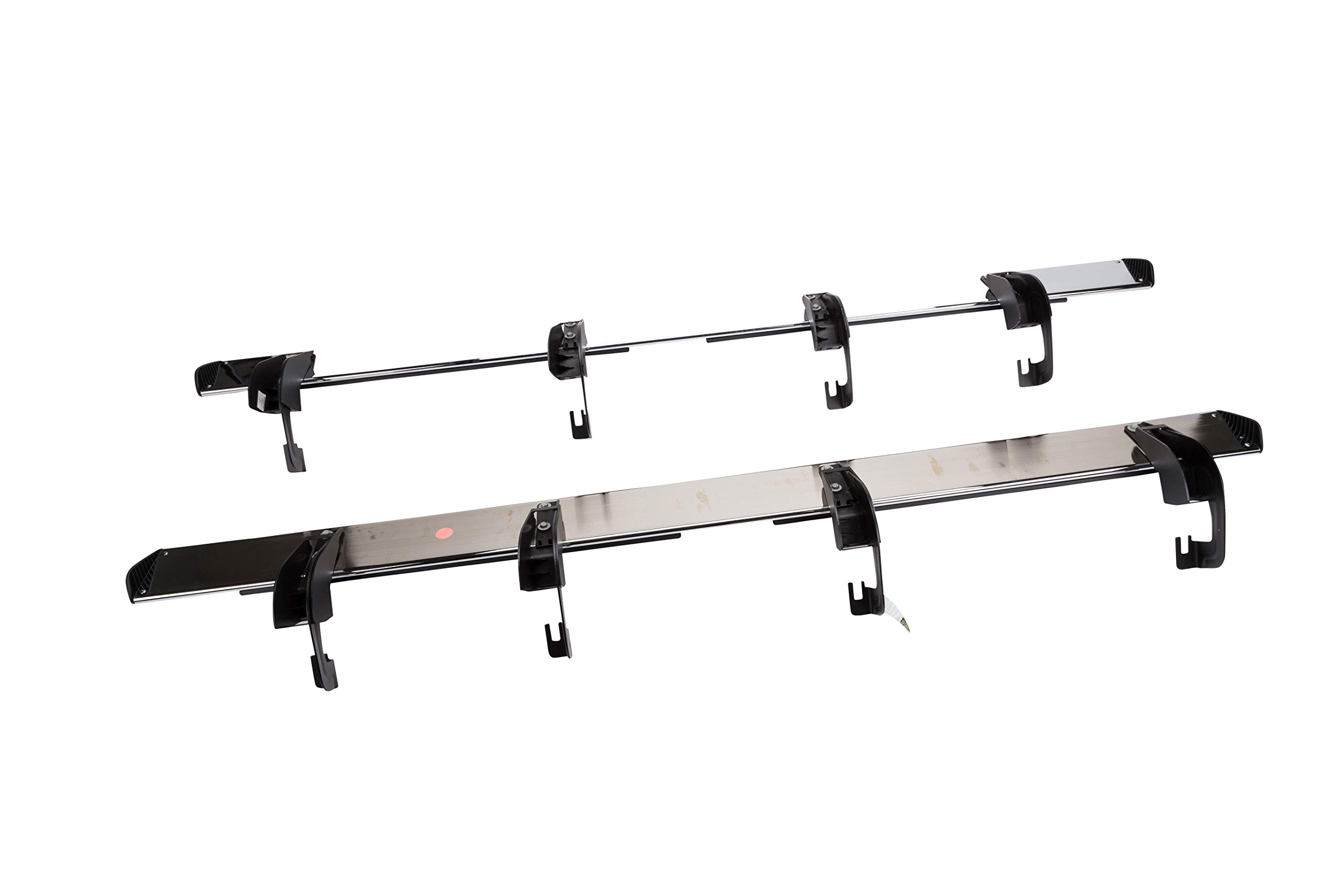 General Motors Accessories 84106507 Crew Cab 6-Inch Rectangular Assist Steps in Chrome