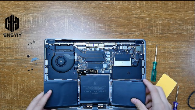 【値下げ】mac book pro A1708 バッテリー Amazon.com: MacBook Pro A1708 Battery A1713 for MacBook Pro