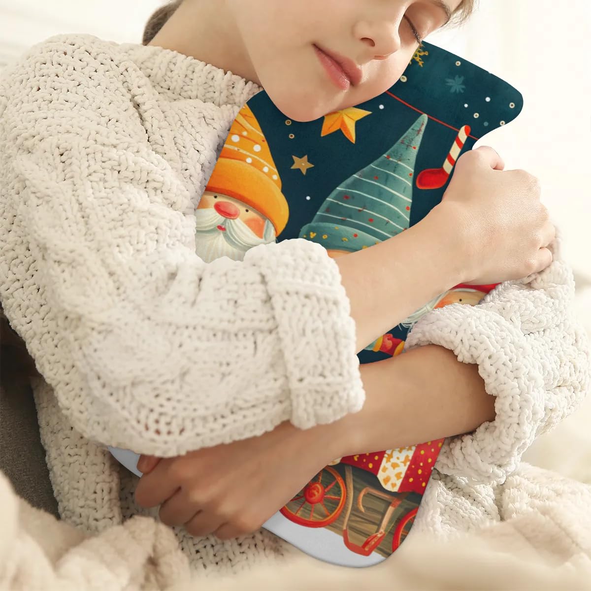 Hot Water Bottle with Soft Cover,2L Fantastic Santa Claus Hot Water Bag for Hot and Cold Compress, Hand Feet Warmer, Bright Santa Claus Rubber Hot or Cold Water Bottle Halloween Christmas Decorations