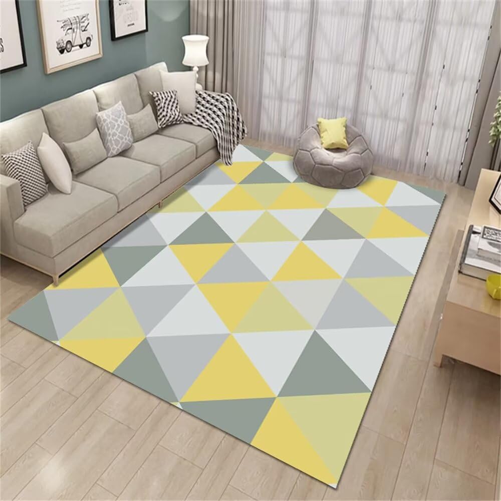 Tapis de salon moderne gris et jaune pour créer un espace de vie cocooning