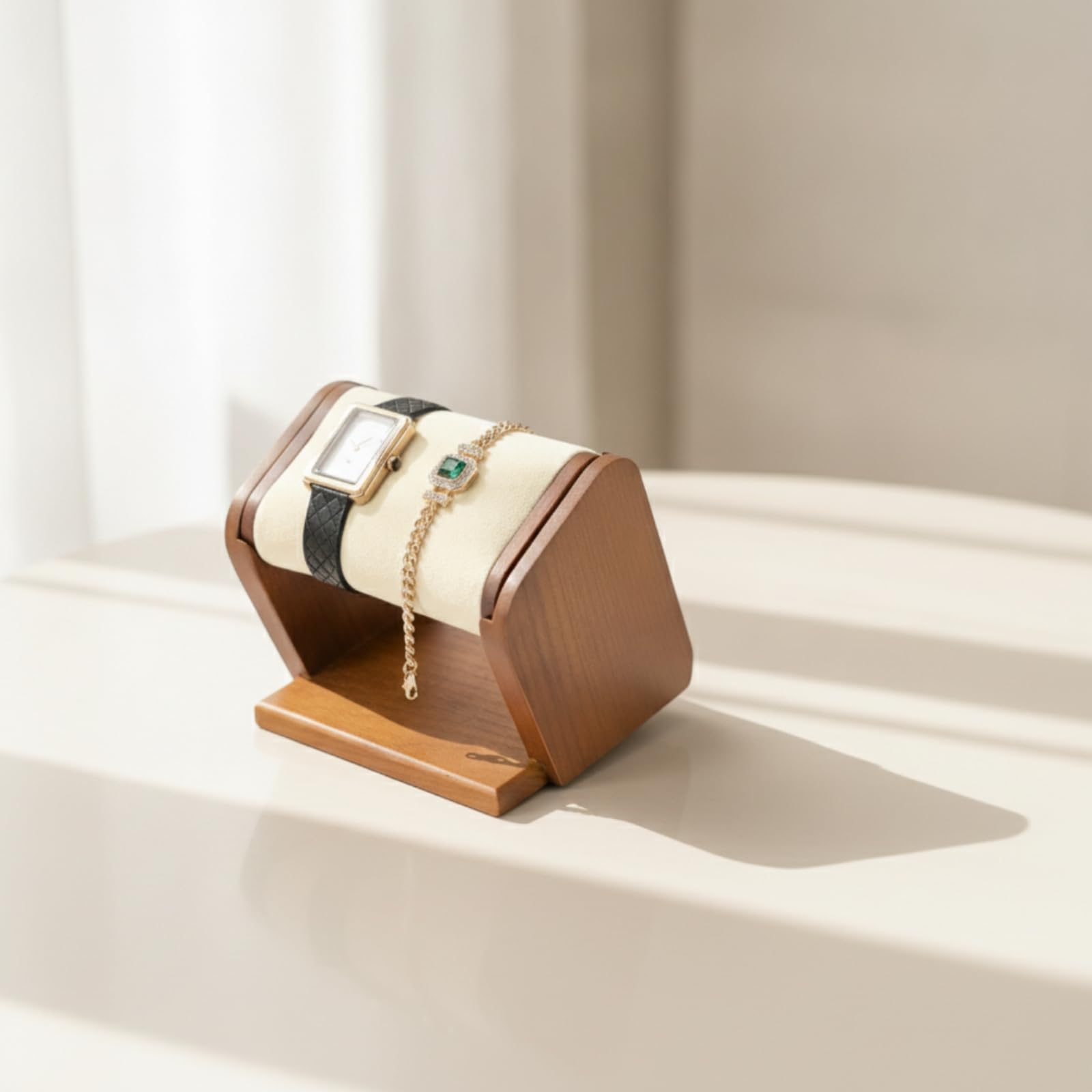 TISHITA Porte-montre avec Coussinet Doux et Structure Minimale pour Montrer Votre Montre sur le Bureau et l'Étagère Murale Dans la Chambre, Noir PU