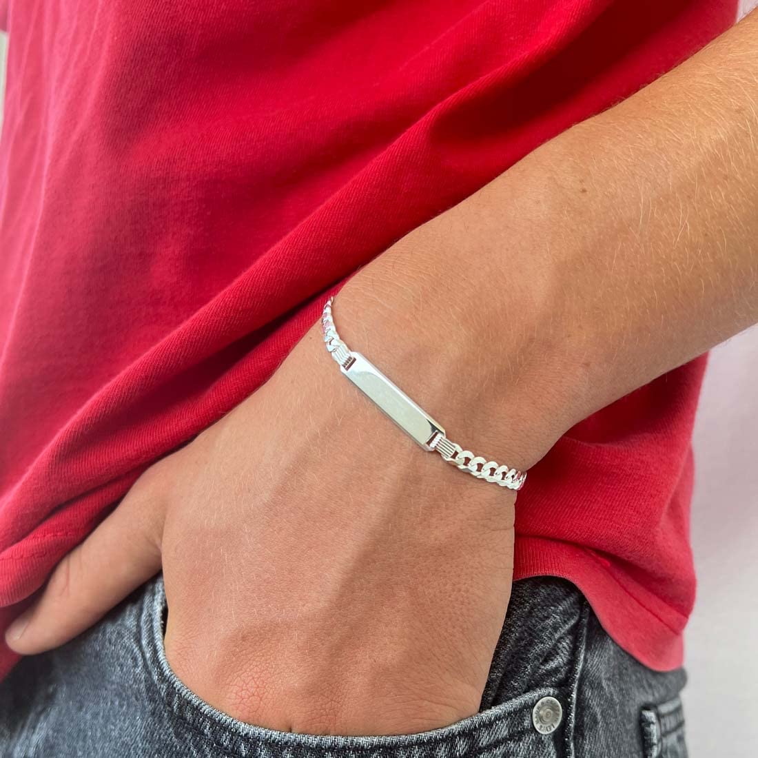 Giuzi - Bracciale Uomo Argento 925 Personalizzabile con Targhetta Incisa, Catena Grumetta Regolabile, Idea Regalo Uomo con Confezione