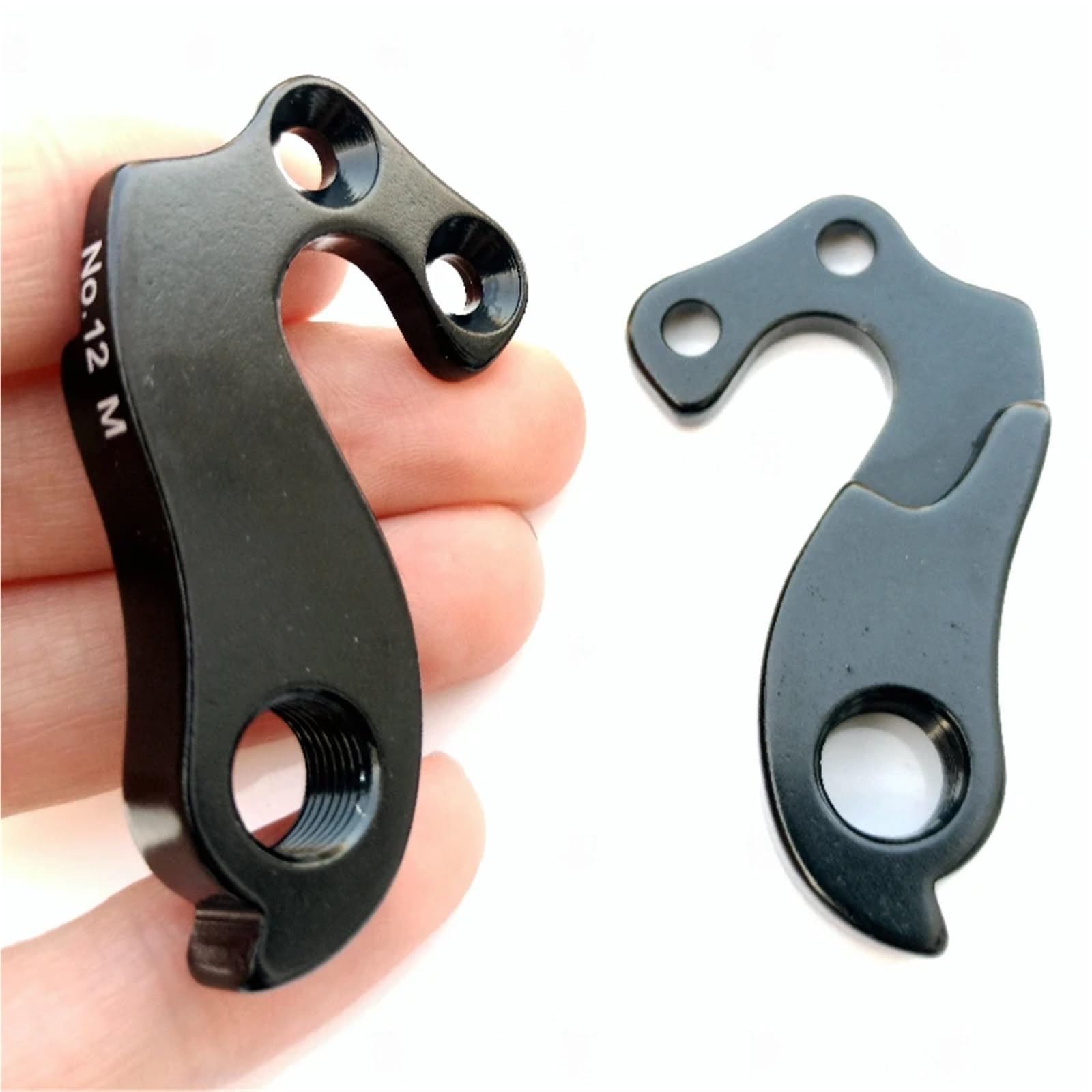 Patte de dérailleur arrière for vélo, 1 pièce, for C/A/N/Y/O/N n° 12 MK/o/n/a B/i/a/n/c/h/i L/a/p/i/e/r/r/e C/u/b/e D/e R/o/s/a S/t/e/v/e/n/s D/a B/o/m/b B/e/r/g/a/m/o/n/t, patte de dérailleur m