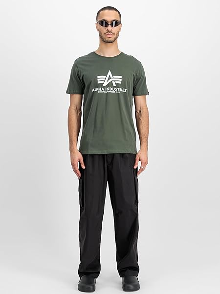 lpha Industries Basic Big Logo T-Shirt in use