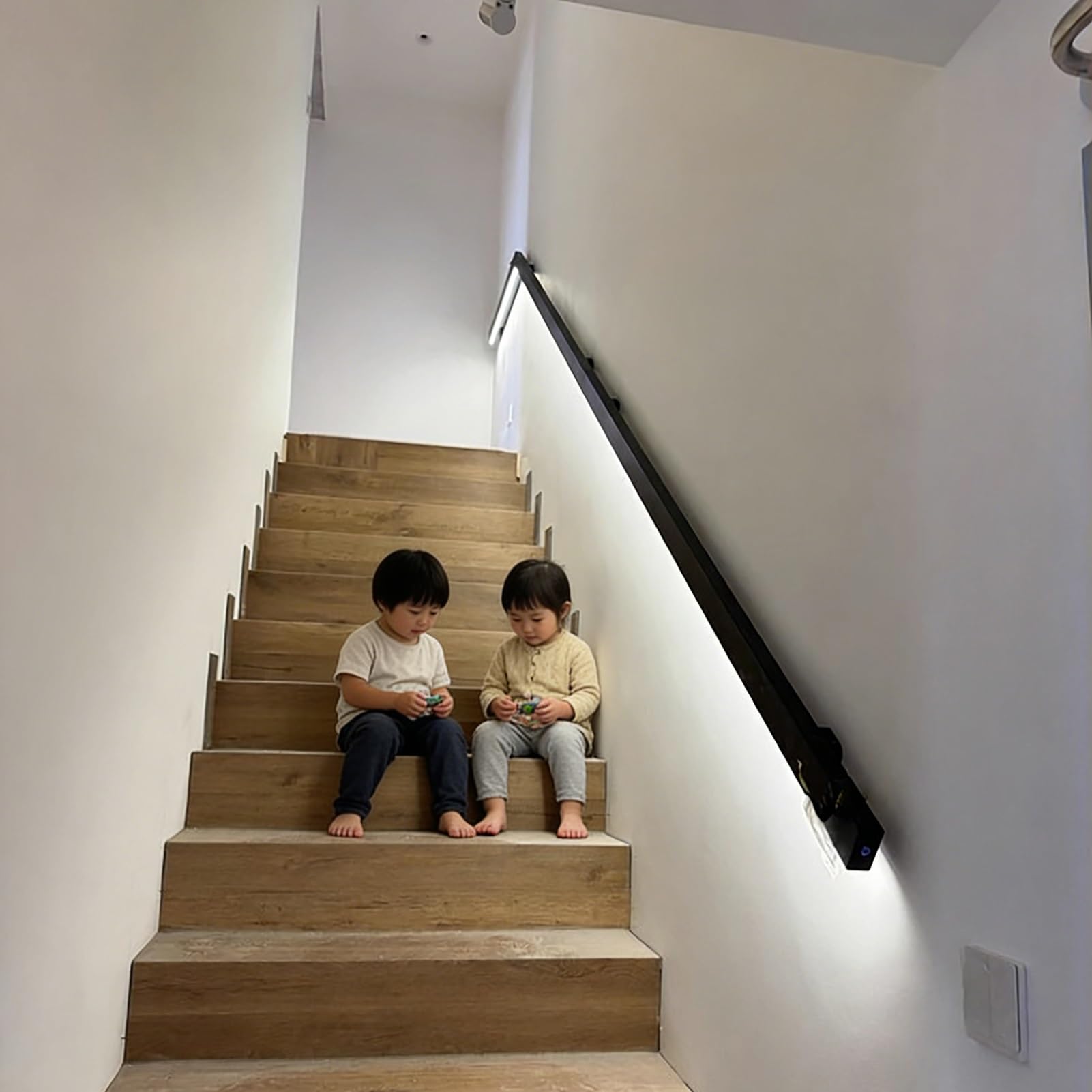 Jievmrs LED Handrail Lights for Stairs, Aluminium Stair Railing with LED Motion Sensor Device, Lighted Up Hand Rails Pipe Energy-Efficient Lighting Handrail(Black Left,3.8m/12.5ft)