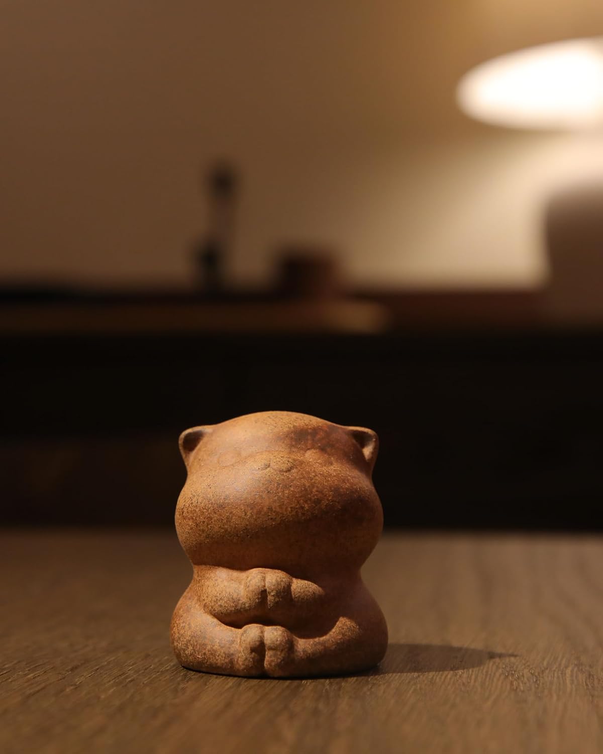 SonGis Mini Cat Tea Pet Figurine - Handcrafted Clay Gongfu Tea Accessory, Chinese Pottery Sculpture for Tea Lovers & Asian Decor