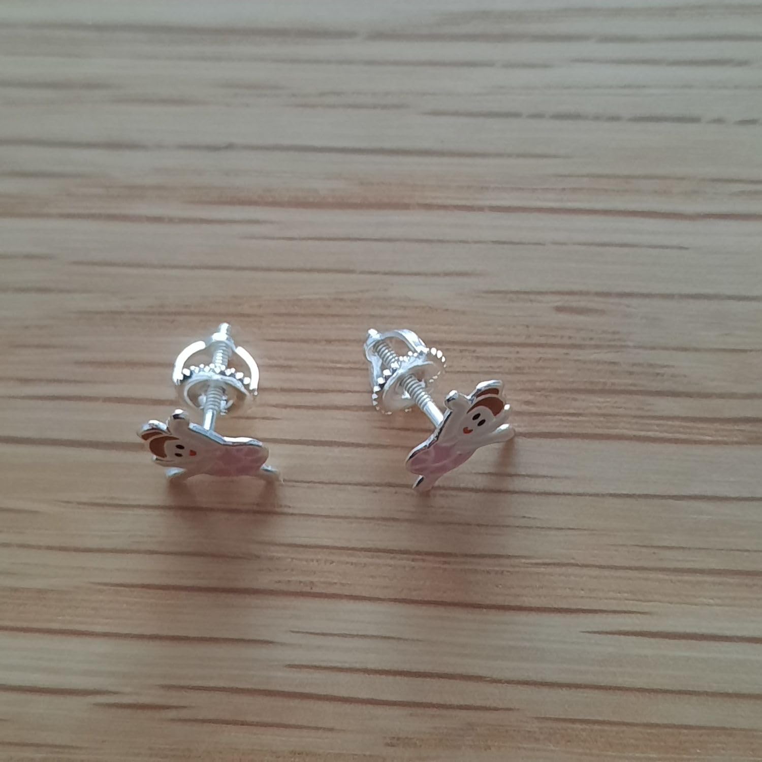 Orecchini a forma di stella in argento 925 per bambine – Gioiello elegante e ipoallergenico con chiusura a vite sicura – Regalo per ballerina appassionata di danza classica