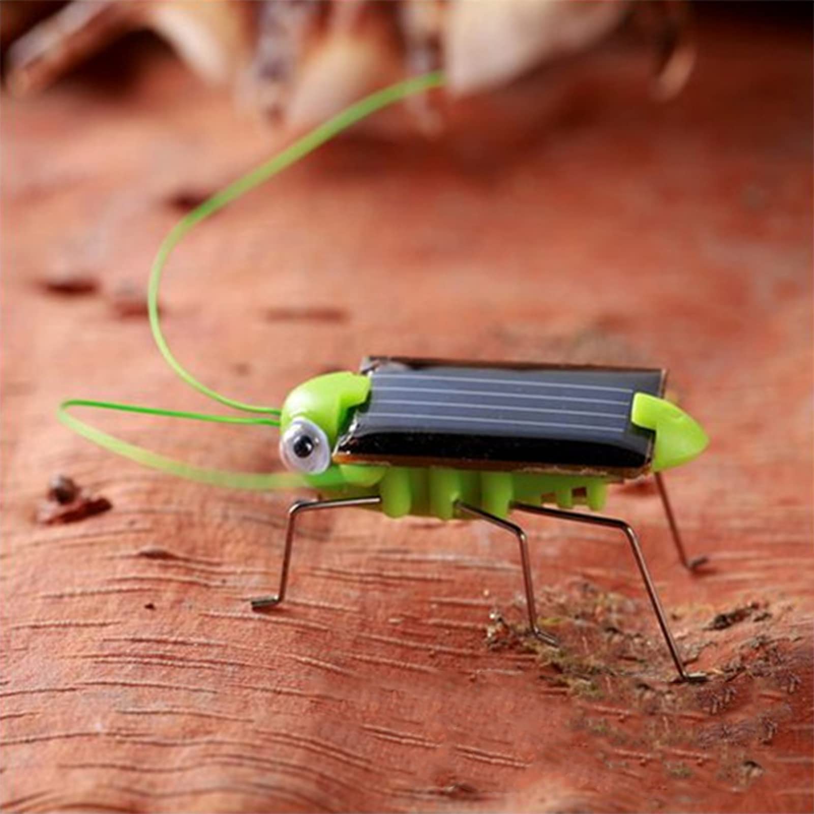 Jerys Solar Powered Walking Grasshopper, Solar Powered Grasshopper Toys, Educational Fake Grasshopper Moving Toys for Kids Birthday Gift, Christmas, Halloween, Party Favor