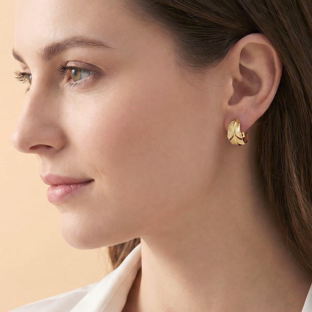 14K Gold-Plated Unique Golden Feather Hoop Earrings丨925 Sterling Silver Ear posts丨Hypoallergenic Nature-Inspired Jewelry Gift for Her Mom Women Wife