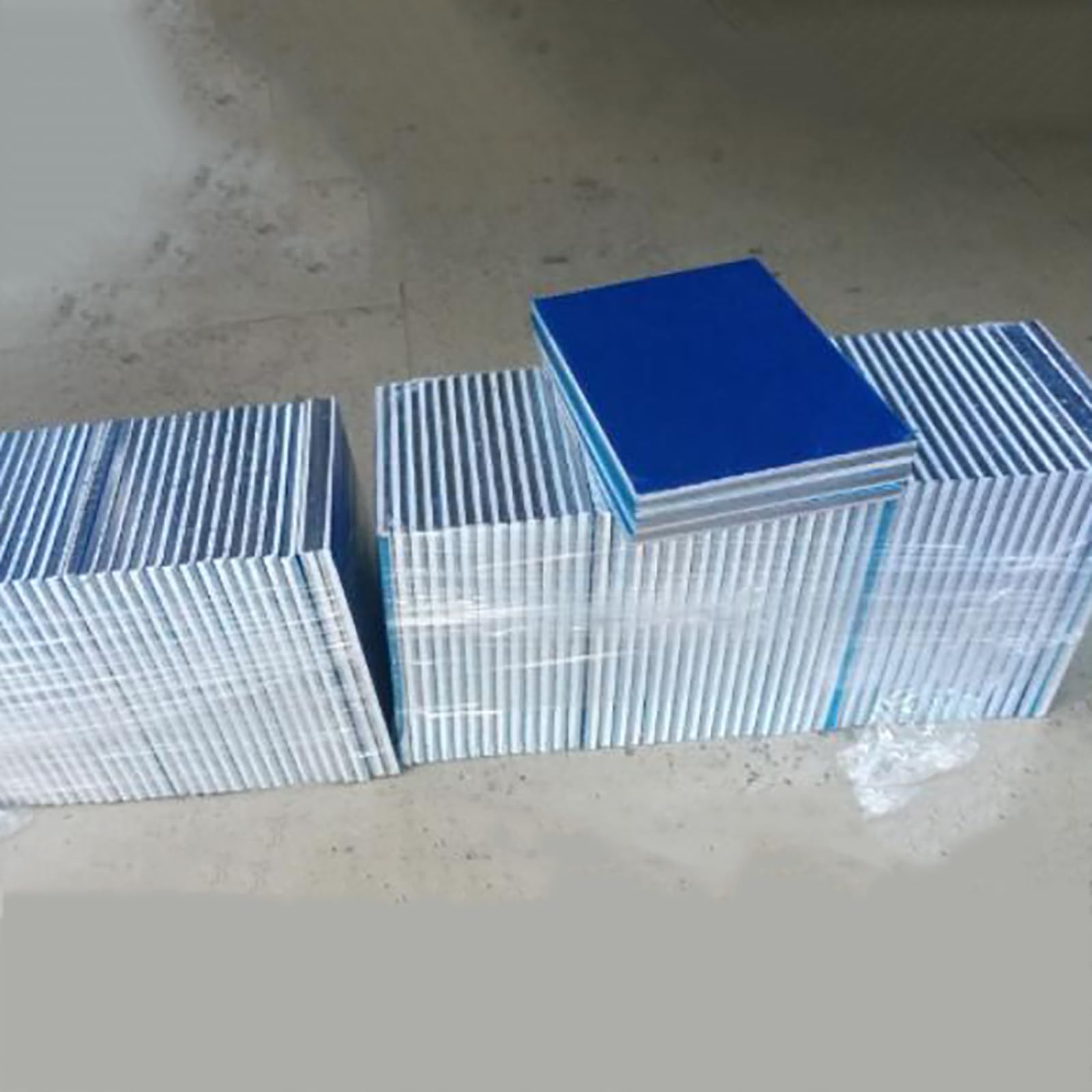 Aluminiumbleche und -platten, 1060 Aluminiumblech, 200–500 mm L&B, 1–3 dick, mit Schutzfolie for Basteln(1 * 400 * 500mm)