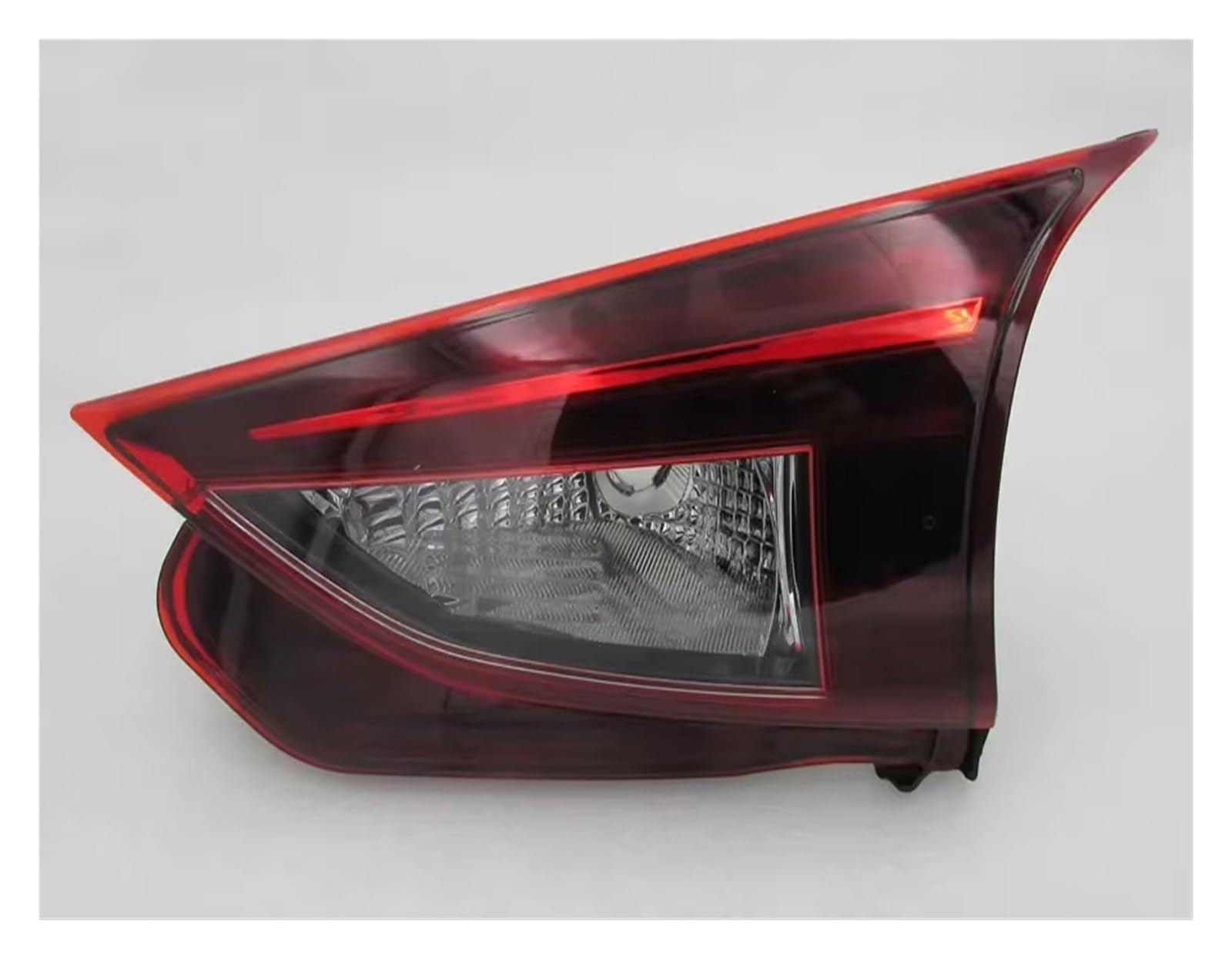 Boîtier feu arrière halogène cassé Mazda 3 Hatchback côté droit solution de remplacement - 7