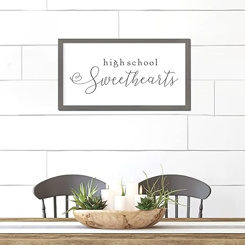 Vista 119 de Letrero enmarcado de madera con frases inspiradoras con versículo bíblico, con texto en inglés "I Still Remember the Days I Prayed for the Things I