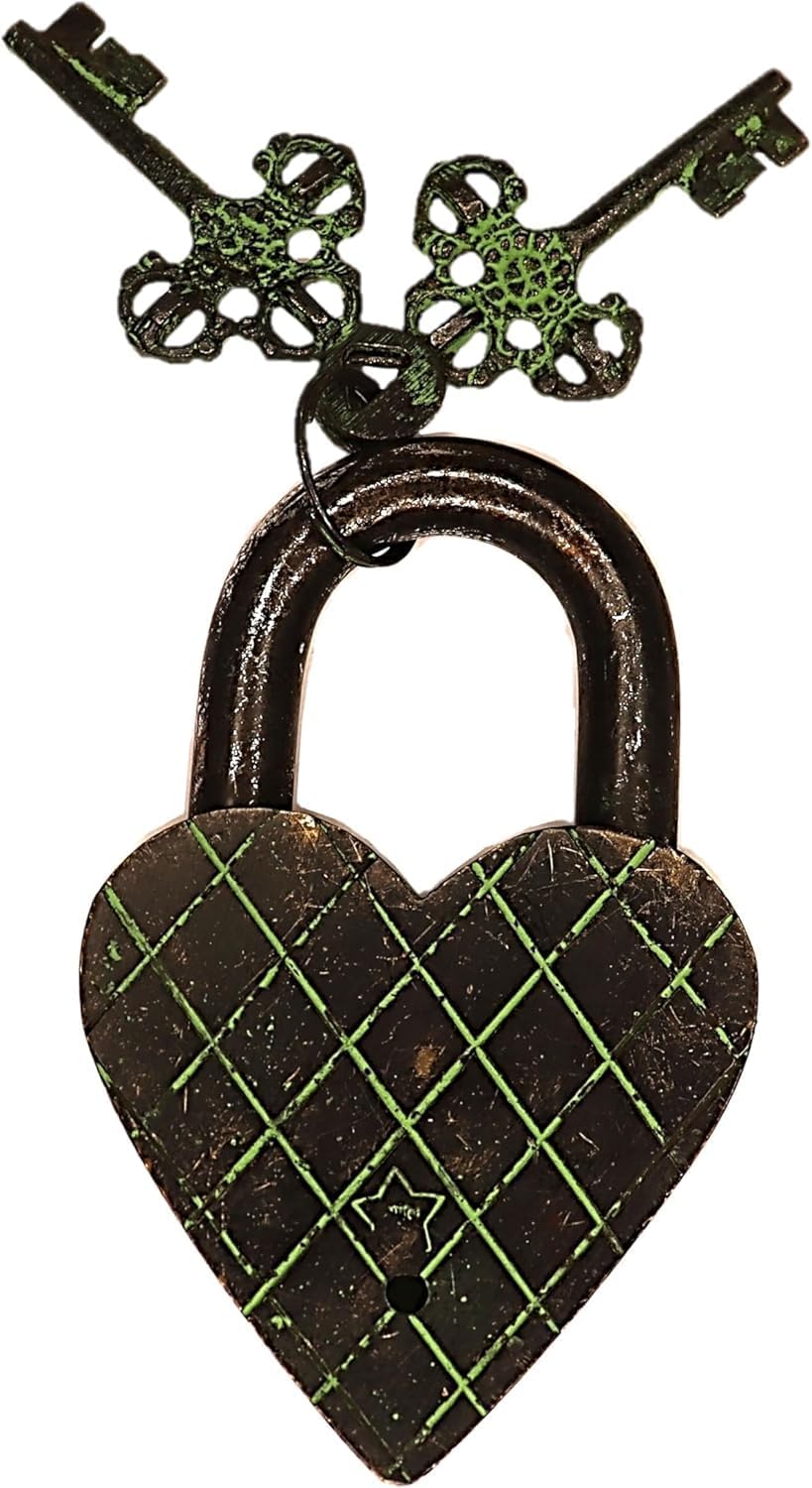 Heart Shape Skull Engraved Fully Functional Door Lock Antique Vintage Style Handmade Brass Padlock with Working Keys
