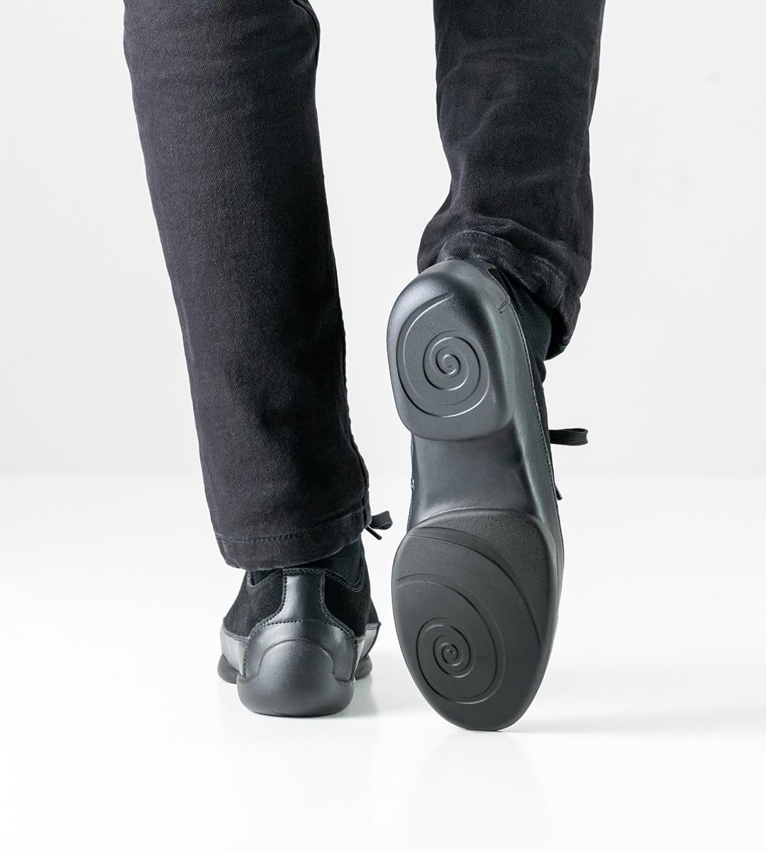 Anna Kern Męskie sneakersy Dance 4005 – skóra welurowa/skóra czarna – podzielona podeszwa PU – szerokość normalna – wymienna wkładka – 1 cm obcas Sneaker